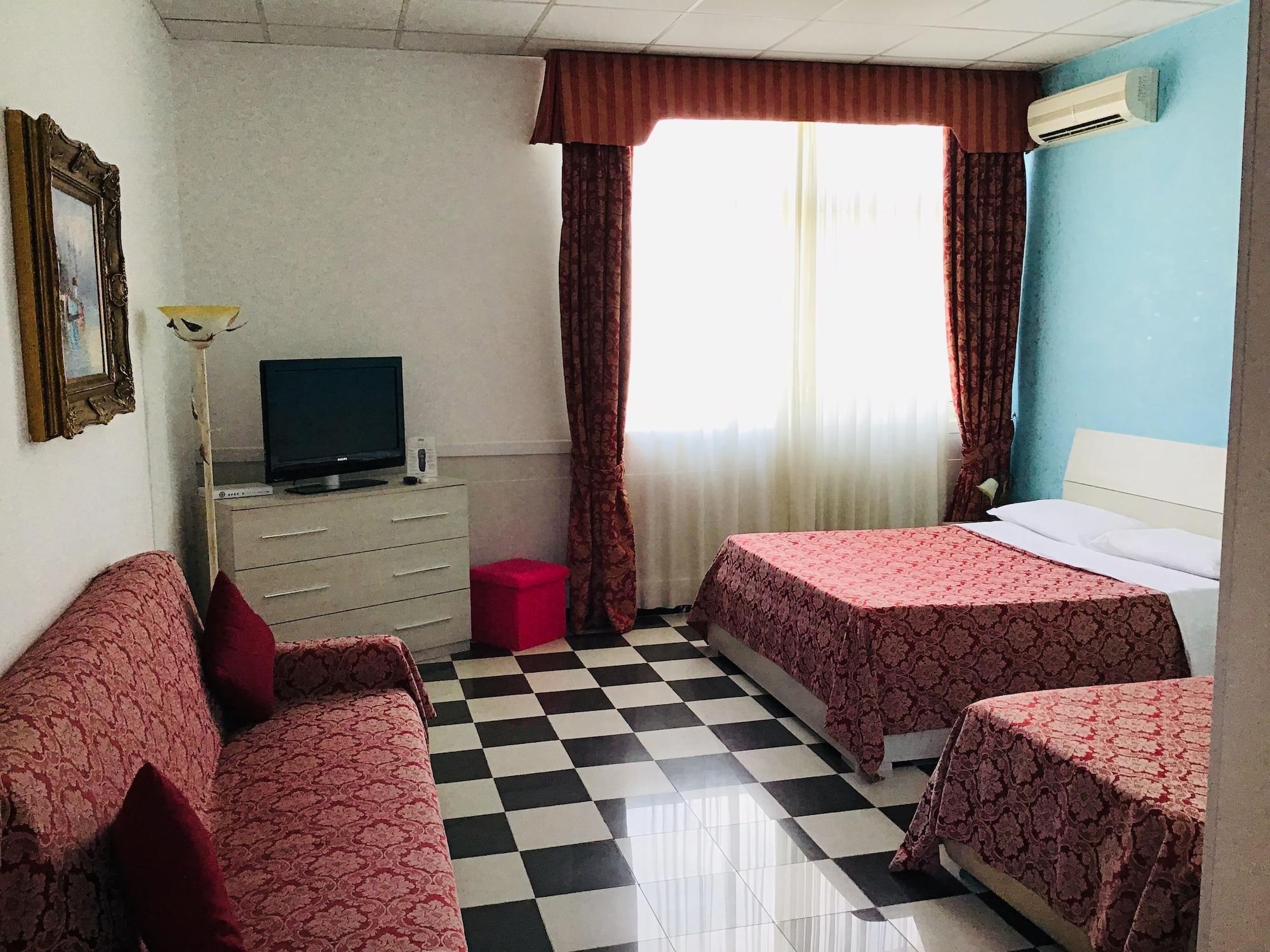Hotel Giulietta E Romeo Casal Palocco Εξωτερικό φωτογραφία