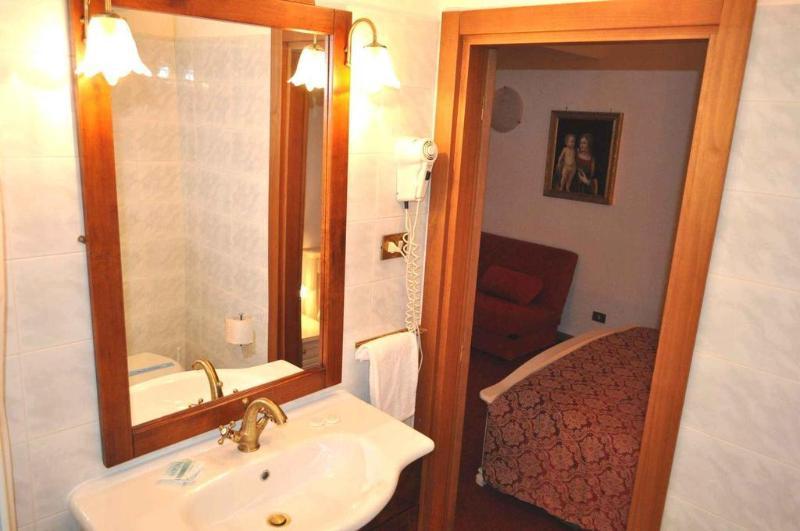 Hotel Giulietta E Romeo Casal Palocco Εξωτερικό φωτογραφία