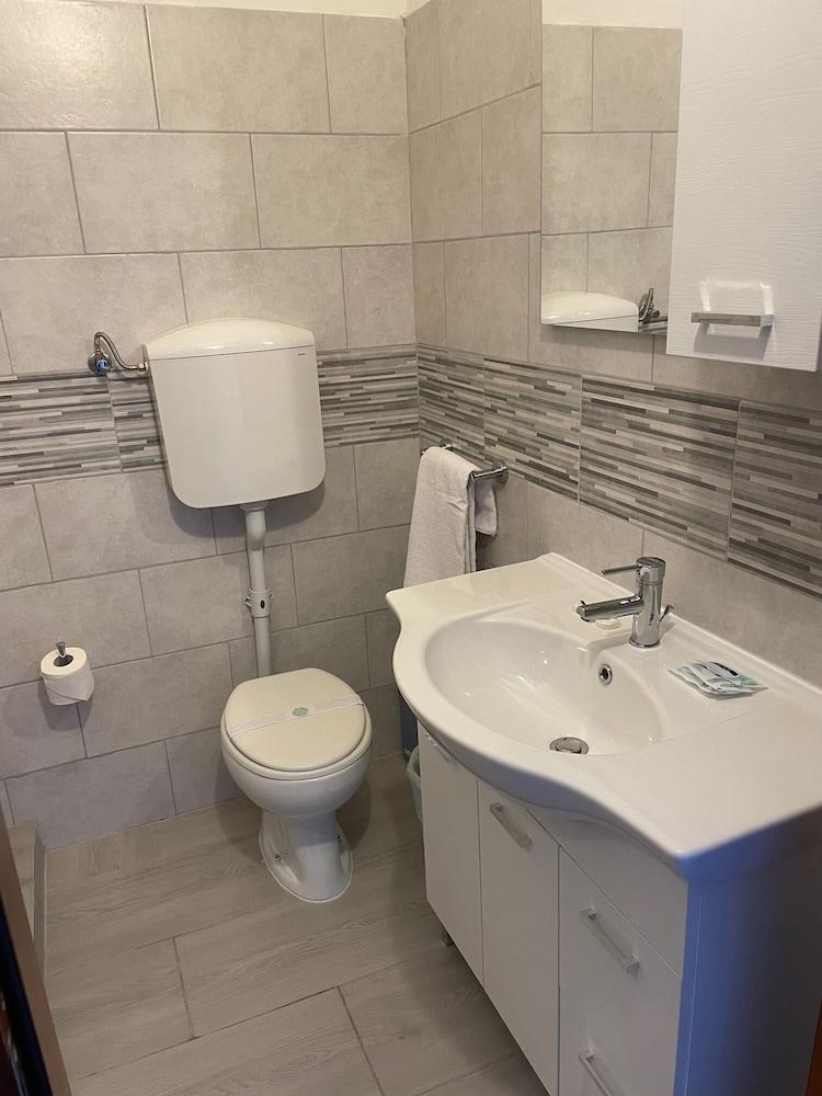 Hotel Giulietta E Romeo Casal Palocco Εξωτερικό φωτογραφία