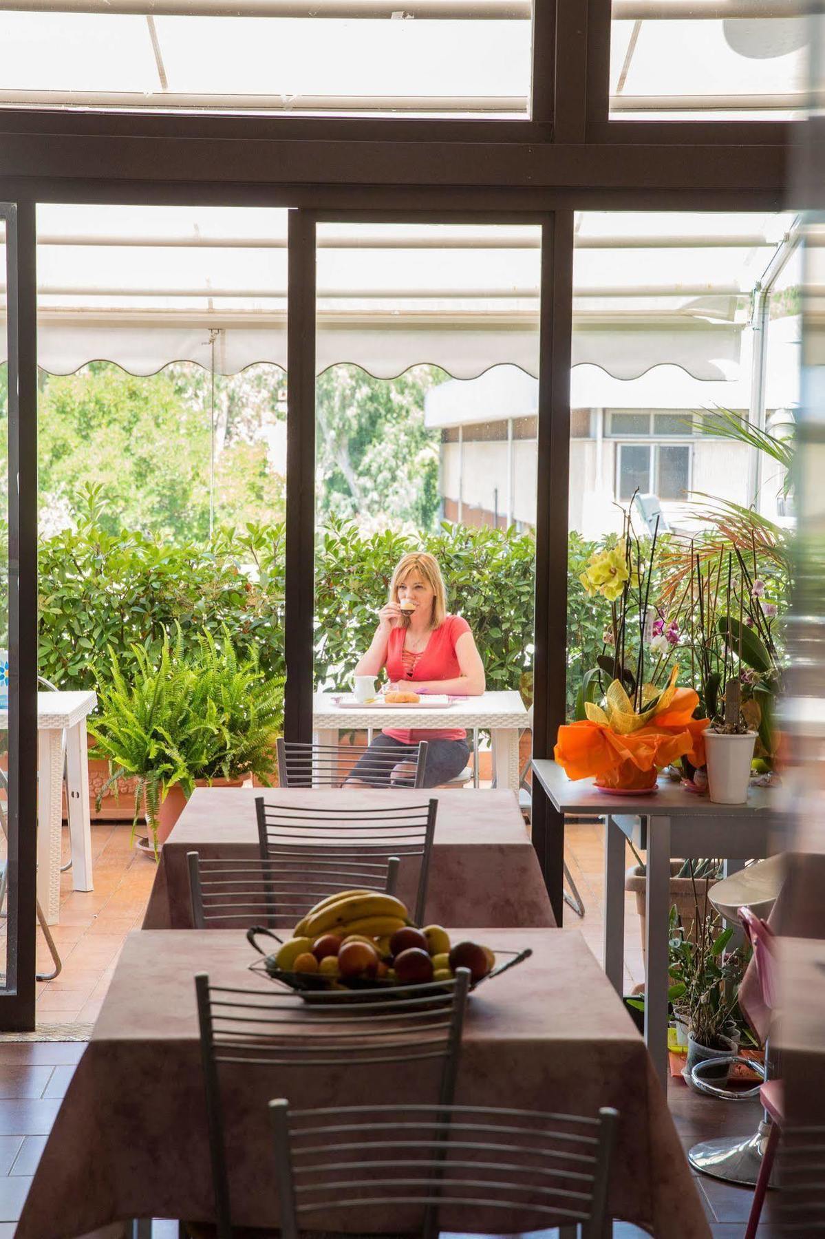 Hotel Giulietta E Romeo Casal Palocco Εξωτερικό φωτογραφία