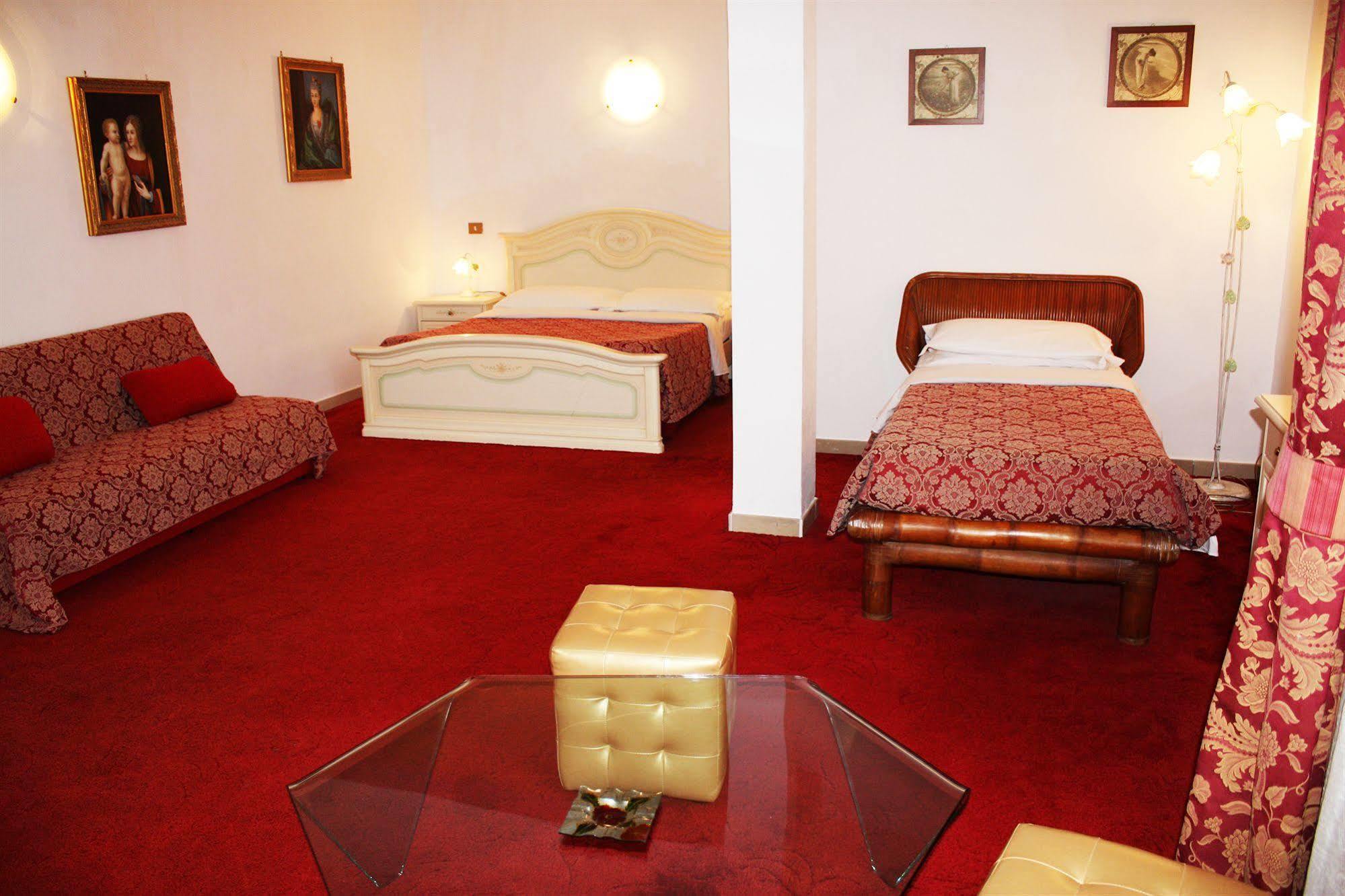 Hotel Giulietta E Romeo Casal Palocco Εξωτερικό φωτογραφία